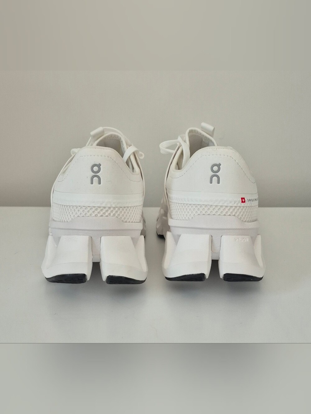 Womens ON Cloudswift Amp Running Shoes - Size 7 - Picture 5 of 8